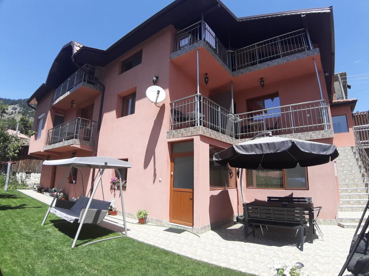 Къща За Гости Романс Yagodina Exterior photo